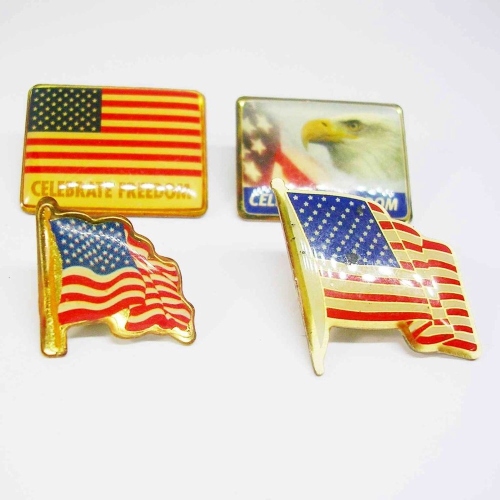 Vintage Lapel Pin Lot of 4 patriotic American Flags